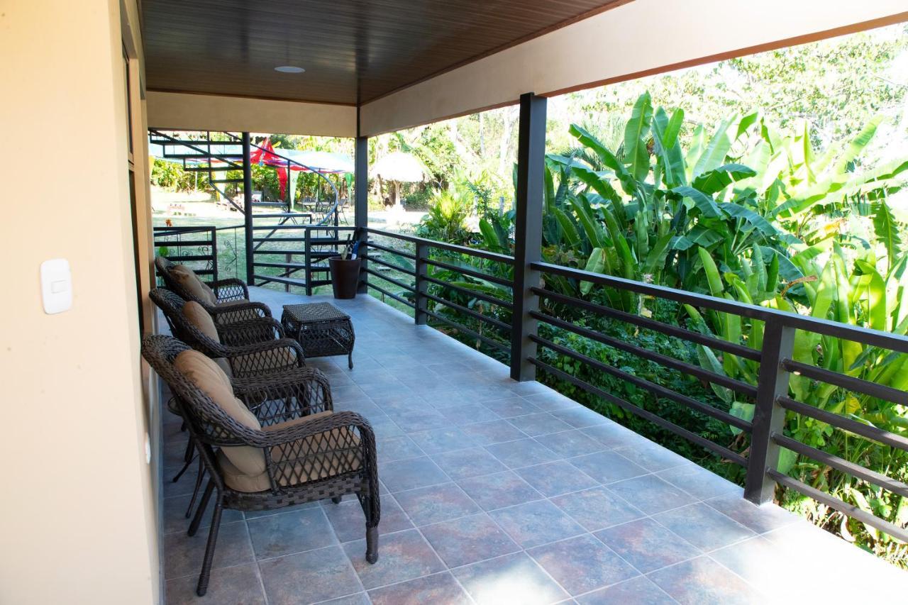Jungle Lodge At Wild Sun Rescue Center Cabuya  Buitenkant foto